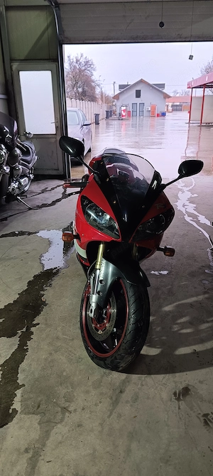 Yamaha r1, 2001 - imagine 5