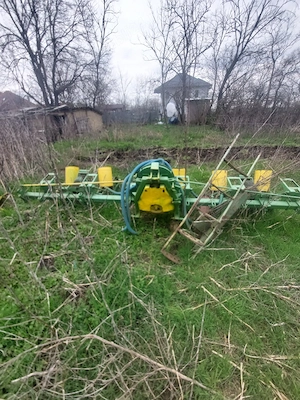 vând semănătoare spc 6 functional, escaustor ,camere bune.