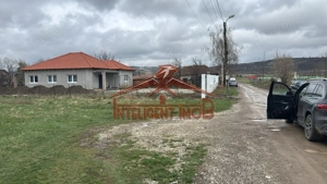 Teren intravilan de vanzare in Fagaras zona Meltea - imagine 2