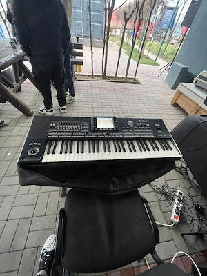 Vând sau Schimb Korg Pa3x 