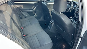 Skoda Octavia 2.0 TDI 4X4 Style - imagine 6