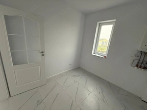 Braytim. Bucatarie inchisa. Etaj intermediar. - imagine 3