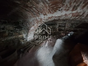 Casă de vânzare în Vinerea (Cugir) – ideală pentru renovare - imagine 6
