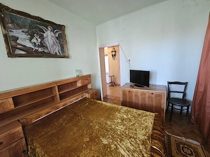 Inchiriez apartament cu 3 camere - imagine 4