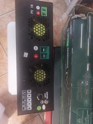 Invertor panou solar