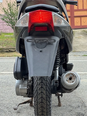 Scuter Peugeot 125 - imagine 5