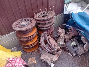 de vinzare diferite piese Daf Scania Iveco si remorci standard vario și mega 