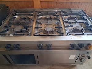 Vând aragaz inox profesional