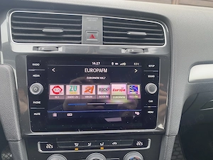 Volkswagen Golf 1.6 TDI Facelift - imagine 5