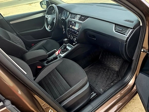 Skoda Octavia 3 - 2020   benzina   automata  - imagine 5