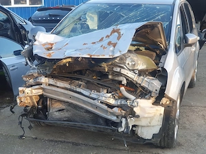 Dezmembrez Ford S Max 2.0 d 2008 - imagine 3