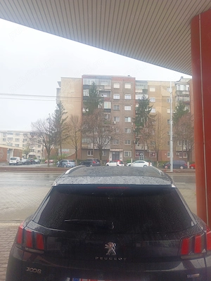 Vînd Peugeot 3008 benzină - imagine 3