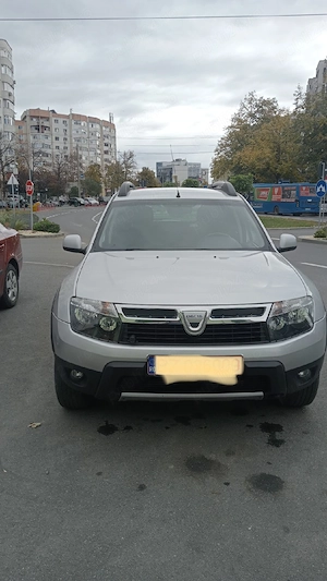 Vând Dacia Duster  - imagine 2
