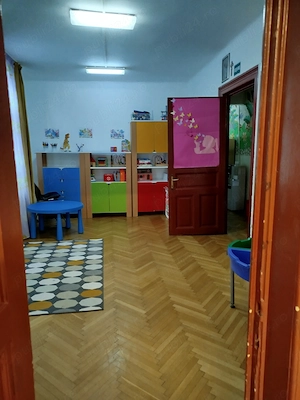 Vila cu prestanta in locatie eleganta Pache LIBERA unica spatiu mare si parcare! - imagine 8