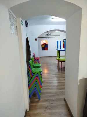 Vila cu prestanta in locatie eleganta Pache LIBERA unica spatiu mare si parcare! - imagine 10