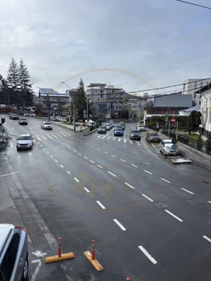 Spațiu birouri / locuință – 181 mp utili, etaj + mansardă în vilă, Centru Piteșt - imagine 4