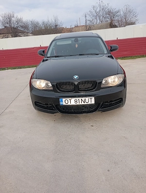 Vând BMW seria 1, 2011 , 2.0d 143 cp