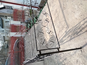 Vând grilaje și cruci din fier forjat. - imagine 4