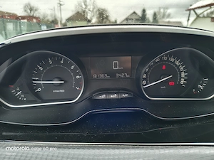 Peugeot 2008 1.2 PureTech 110 CP   2018 | Stare foarte bună - imagine 9