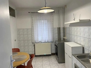 Apartament 2 camere - Spitalul Judetean - etaj 1 - imagine 4