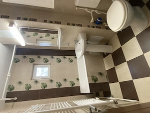 Închiriez apartament cu 2 cam. , zona Icfrimu  - imagine 5