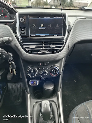 Peugeot 2008 1.2 PureTech 110 CP   2018 | Stare foarte bună - imagine 10