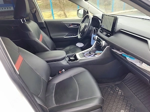 Toyota RAV 4 Hibrid - Dynamic - imagine 4