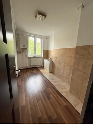 inchiriez Apartament  2 camere OM bd 1848 et2 - imagine 5