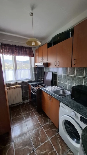 Inchiriez apartament decomandat, 2 camere, Stefan cel Mare - imagine 6