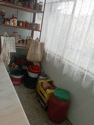 Apartament cu 4 camere decomandat-etaj2-zona Carpati Deva - imagine 7