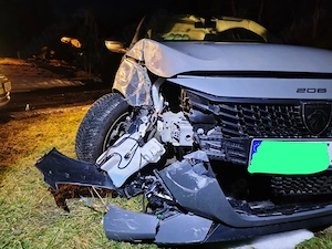 Peugeot 208 avariat an 2024 - 1.2 benzina - manual - unic proprietar - imagine 3