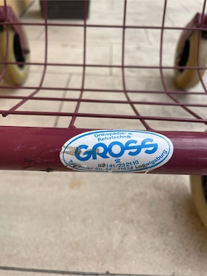 Rolator în stare foarte bună