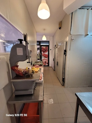 închiriez măcelărie  - imagine 5