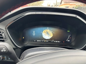 Ford Kuga, 2.5 L Plug in Hybrid, 225 CP, cutie Automata, tractiune fata, 36500 km, 2023 - imagine 11