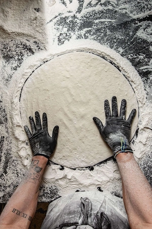 Angajam pizzar cu experienta     - imagine 2