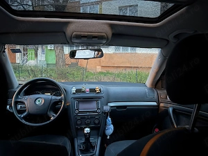 Vând Skoda Octavia 2 an 2009, model brek (combi), motor 2.0 TDI, cutie manuală 6 trepte.  - imagine 9