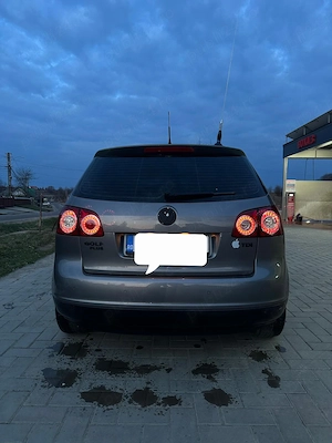 Vând Volkswagen Golf V Plus 1.9 TDI   105 CP   2007 - imagine 7
