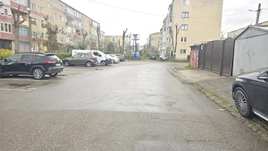 Vand garaj in Deva, pe strada Cernei, suprafata utila 19 mp, constructie din lemn + parcare - imagine 3