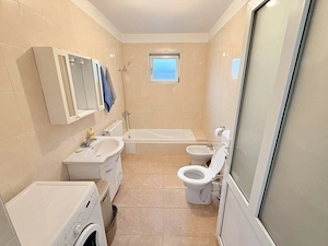 Casă 200mp + teren 2745mp la 30km Bucuresti - preț ajustat pentru vânzare rapidă - imagine 2