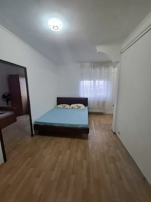 Închiriez apartament 2 camere - imagine 3