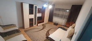 Inchiriez ap. 4 cam. Dorobanti, lângă Școala 7.