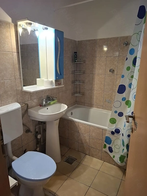 Închiriez apartament 2 camere - imagine 9