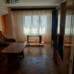 Apartament de vânzare - 3 camere  2 băi  - imagine 3