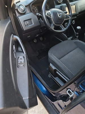 Dacia Duster 1 5 Dci 109 cp an 2018 - imagine 3