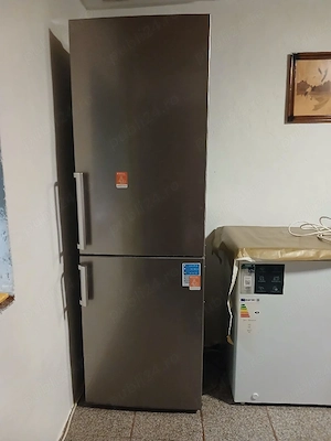Vînd.conbină frigorifică