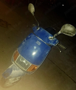 Vând 2x Piaggio Sfera 80   unul funcțional + piese - imagine 3