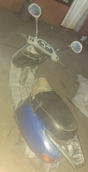 Vând 2x Piaggio Sfera 80   unul funcțional + piese - imagine 4