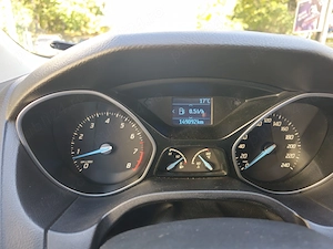 Ford Focus 1L 100CP - imagine 6