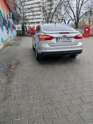 Ford Focus MK3 Titanium Sedan | Bi-Xenon | Sony | Istoric Ford | 2011 - imagine 5