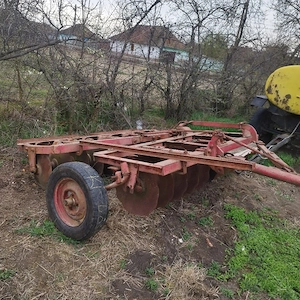 Disc agricol în V 2,6 metri tractat  - imagine 4